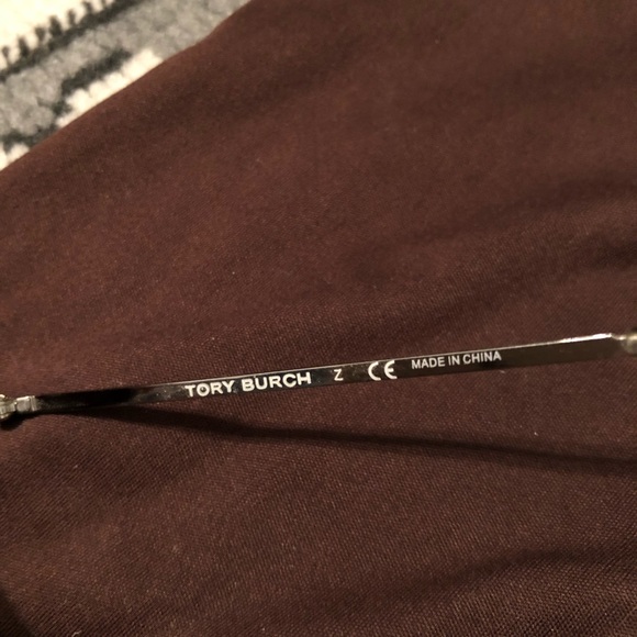 Tory Burch Sunglasses - Picture 4 of 7